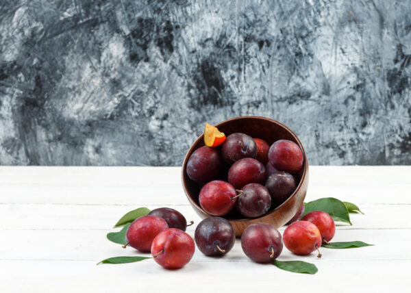 NECTRINE PLUM