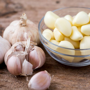 GARLIC PEELED